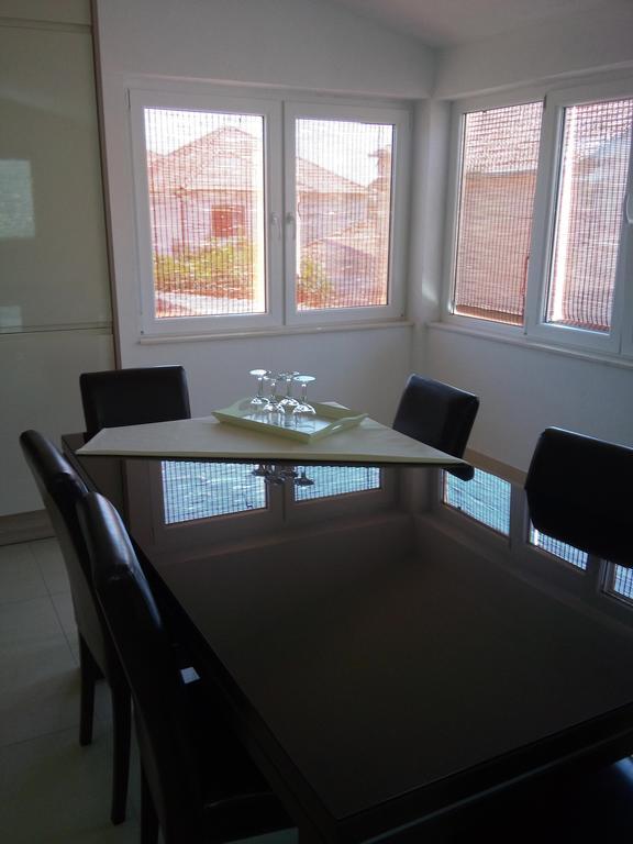 Adriatic Rose Apartment توراني الغرفة الصورة