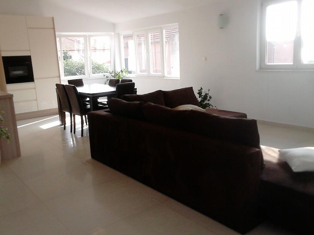 Adriatic Rose Apartment توراني الغرفة الصورة